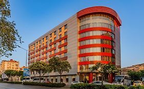 Ramada Plaza By Wyndham Izmir